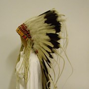Cover image of Trailing Headdress