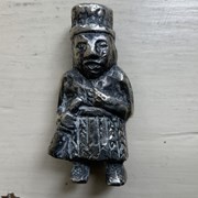 Cover image of  Figurine